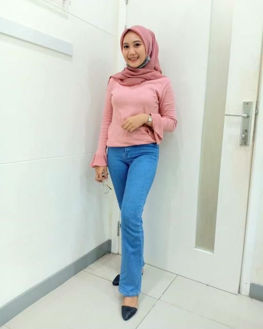 yolandagd89's tweet photo. •STAY BEB • BURUAN BEB •
DM / CEK BIO BEB 
#availsubang 
#bosubang 
#openbosubang 
#subangBo 
#exposubang https://t.co/YrnqU6tK2f