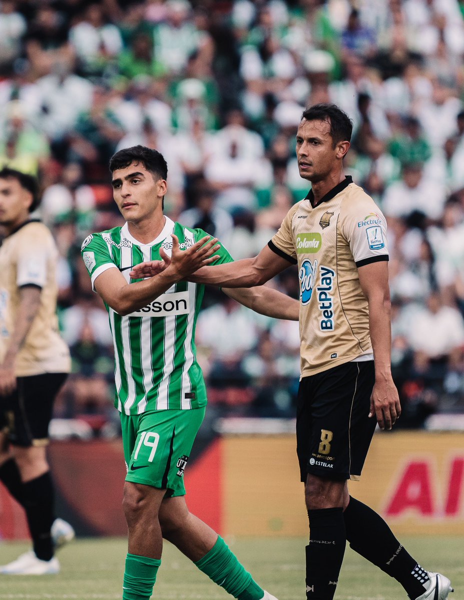 Juanan______'s tweet photo. Tardes de Atanasio 📸🎬⚽️ https://t.co/FpMC7gAvYp