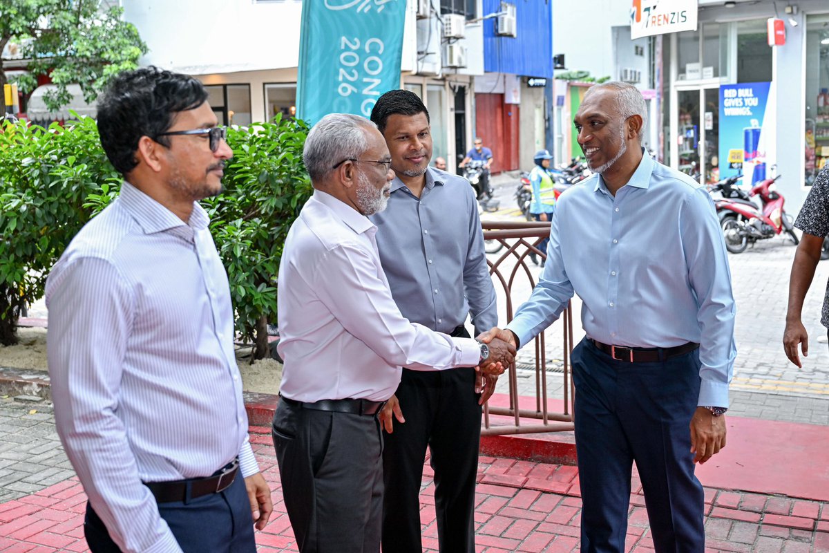 raees_muizzu's tweet photo. ޕީއެންސީގެ ލީޑަރޝިޕް ކޮންގްރެސް މަތީ މަޖްލީހުގެ ބައިވެރިންނާއި ބައްދަލުކުރެއްވުން!
#CongressMv
#Congress2026 https://t.co/2wXB8edyej