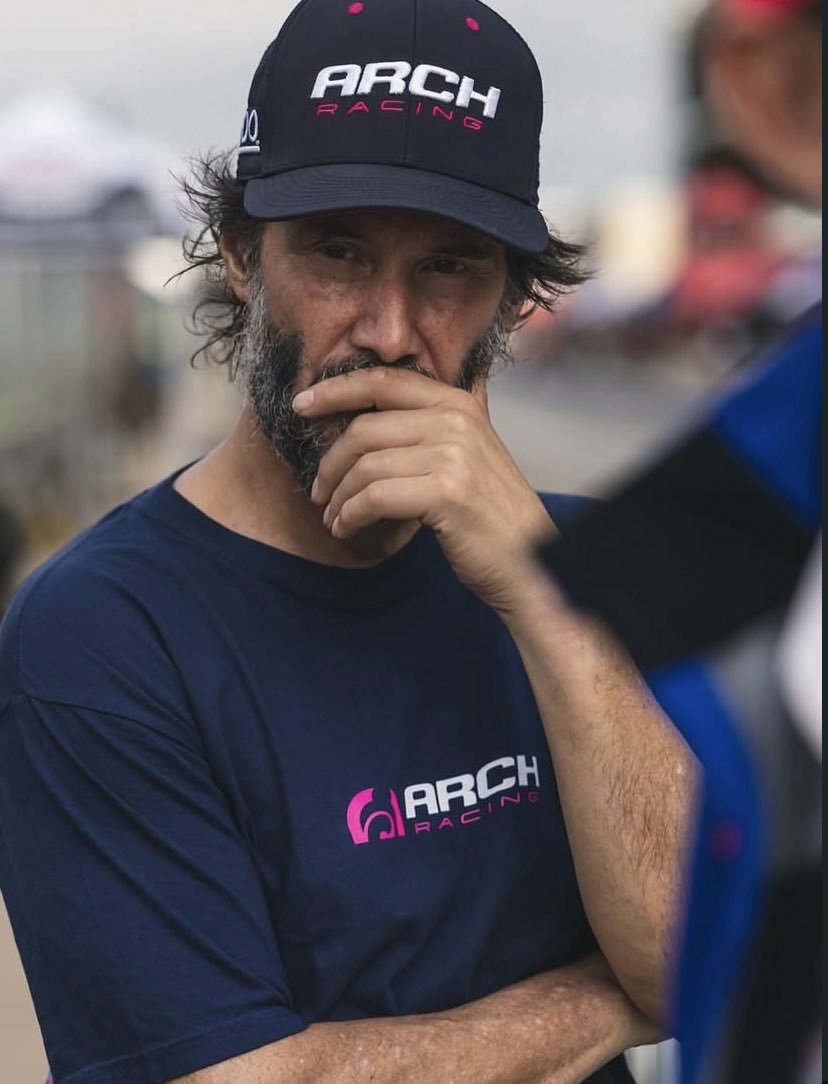 KeanuCharlt4w's tweet photo. Say something https://t.co/0mXfSdNjbl https://t.co/D5ajOnsSu6