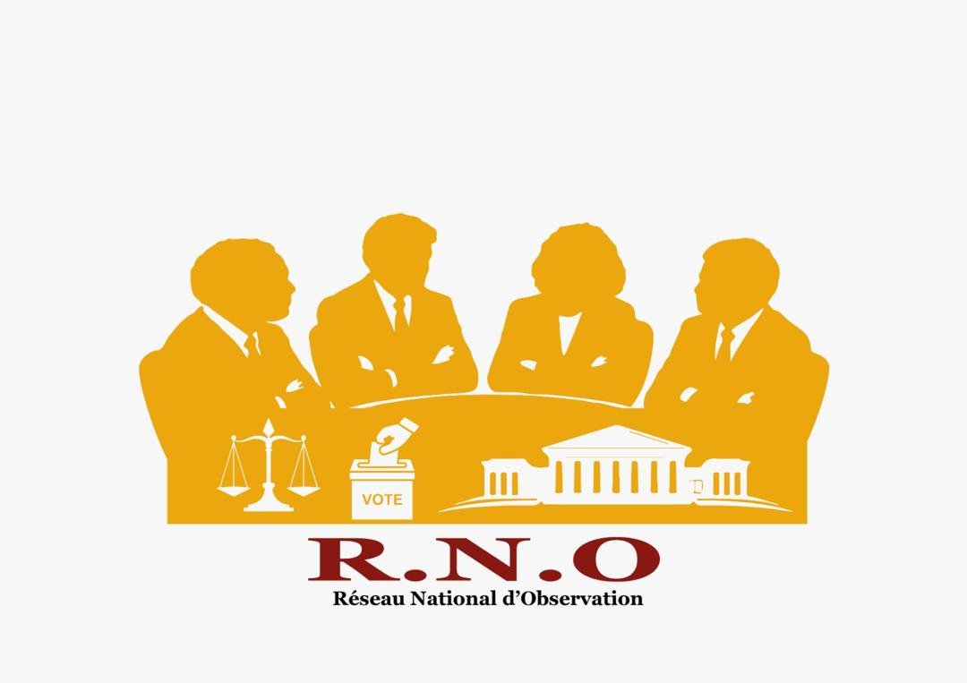 infopresseht's tweet photo. 🔴 Le Réseau national d'observateurs a rendu publique, ce vendredi, une note dénonçant l'impasse démocratique en Haïti. Le RNO estime que l'État a cédé le monopole de la violence légitime sur plusieurs portions du territoire, citant le massacre de Kenscoff du 23 au 24 août. L'organisation demande la révision de l'article 153 du décret électoral, la transparence des vérifications de candidatures via la BRH, ainsi que la sécurisation des routes et centres de vote. Elle réclame aussi des mécanismes pour les personnes déplacées, à mobilité réduite et la diaspora haïtienne, gages d'un processus réellement inclusif et démocratique. #InfoPresse #Haiti