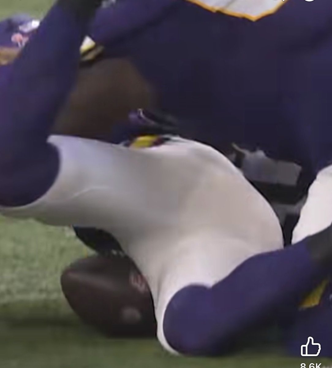 MoniJ82's tweet photo. @breed_full Your angle is misleading. He didn’t land ON him … he landed on the FUMBLED BALL not the player. You can still see Love’s numbers no one is on top of him. https://t.co/HNOOMaPDHm