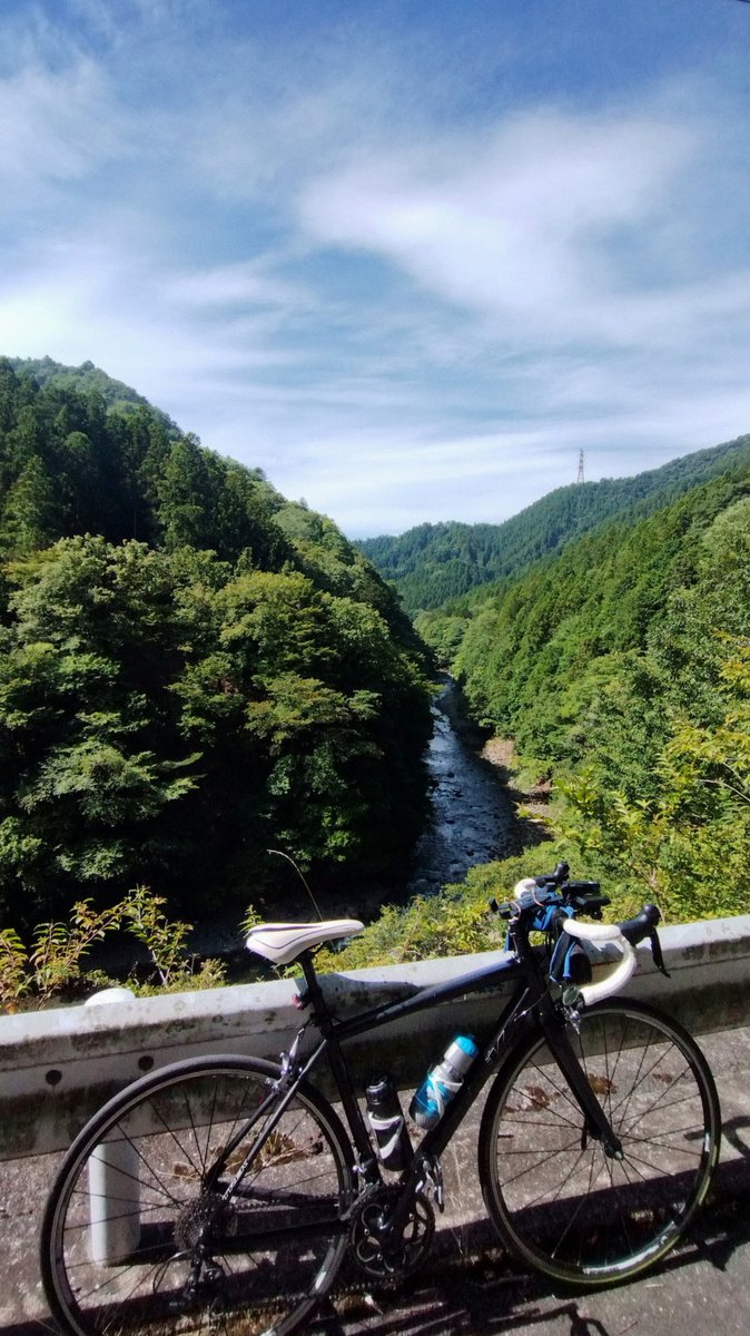 kouchann35's tweet photo. 付き合っていた頃に本気で元カノに愛されていたのなら復縁の可能性は高い。復縁の可能性って「別れ方」や「別れた理由」だけで判断されがちだけど、じつは気持ちも大事。なぜなら本気で愛した元カレを女性は簡単に忘れることってないから。私も彼を振ったとはいえ、 https://t.co/praYKp3nUP