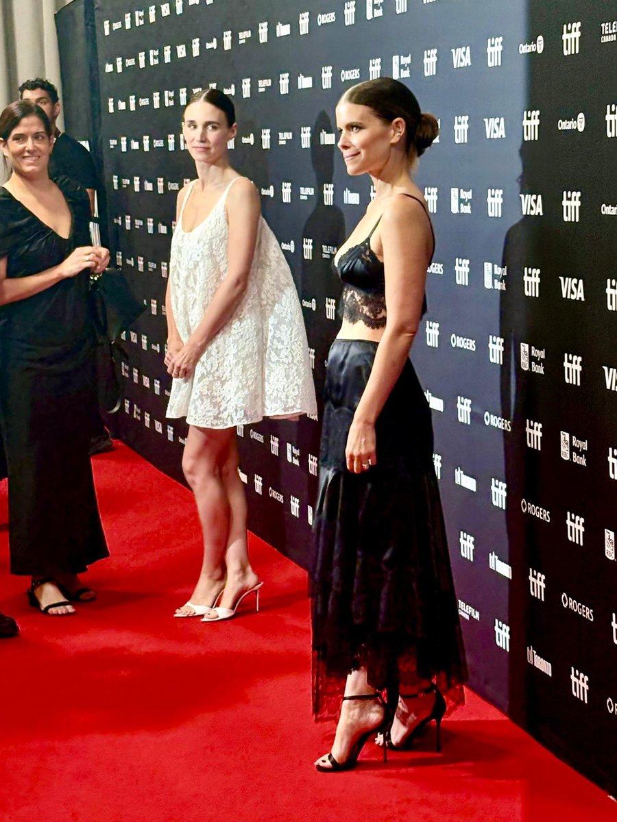 HanWayFilms's tweet photo. 📸 from the Canadian premiere of #BuckingFastard

#TIFF26 #RooneyMara #KateMara https://t.co/WnlmwwTIDh