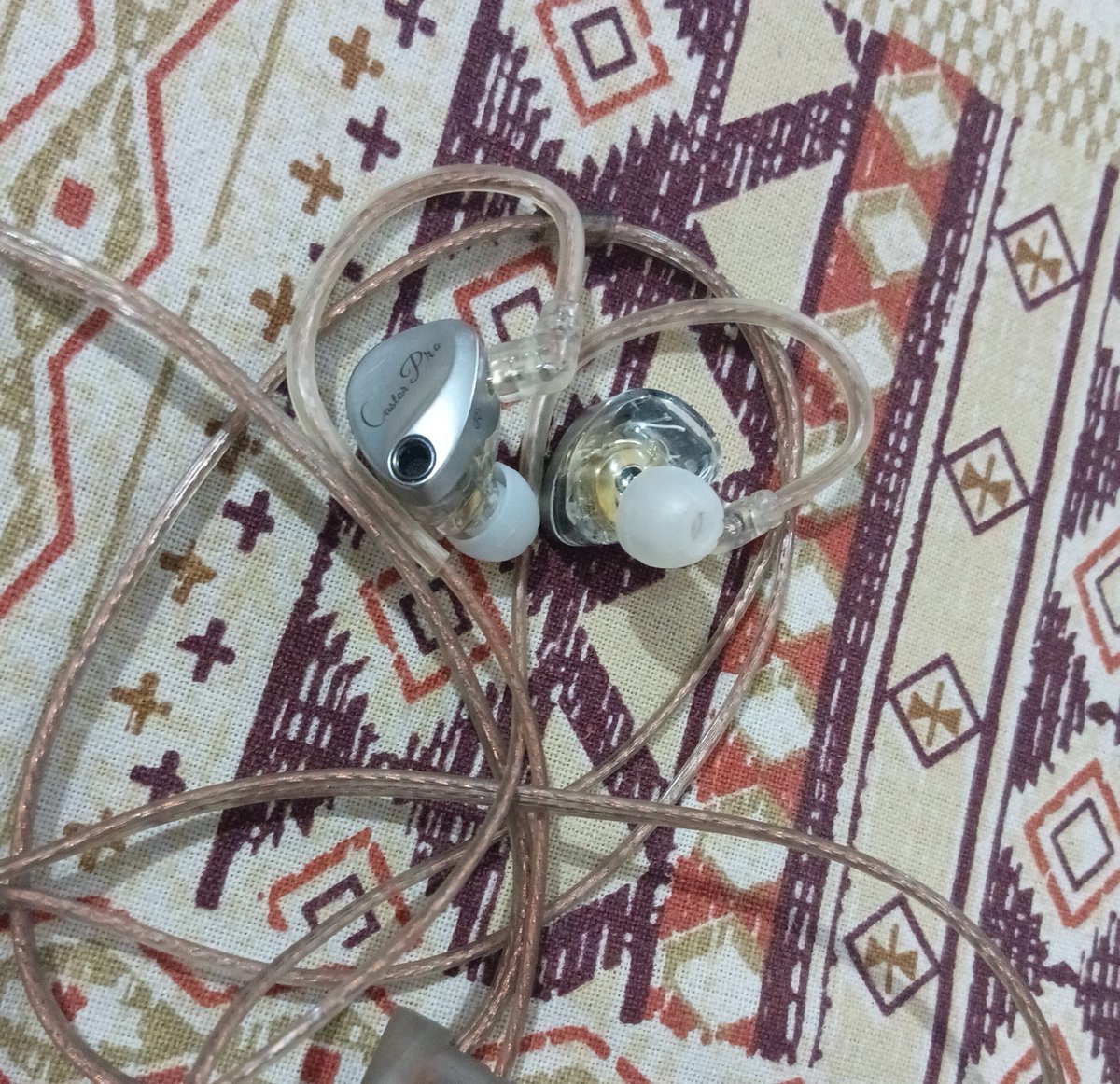 KrishnaMra51168's tweet photo. My best investment is my IEMs ,loved every penny of it https://t.co/Qmgjd5qvUw