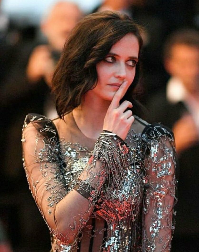 EvaGreenFan_X tweet picture