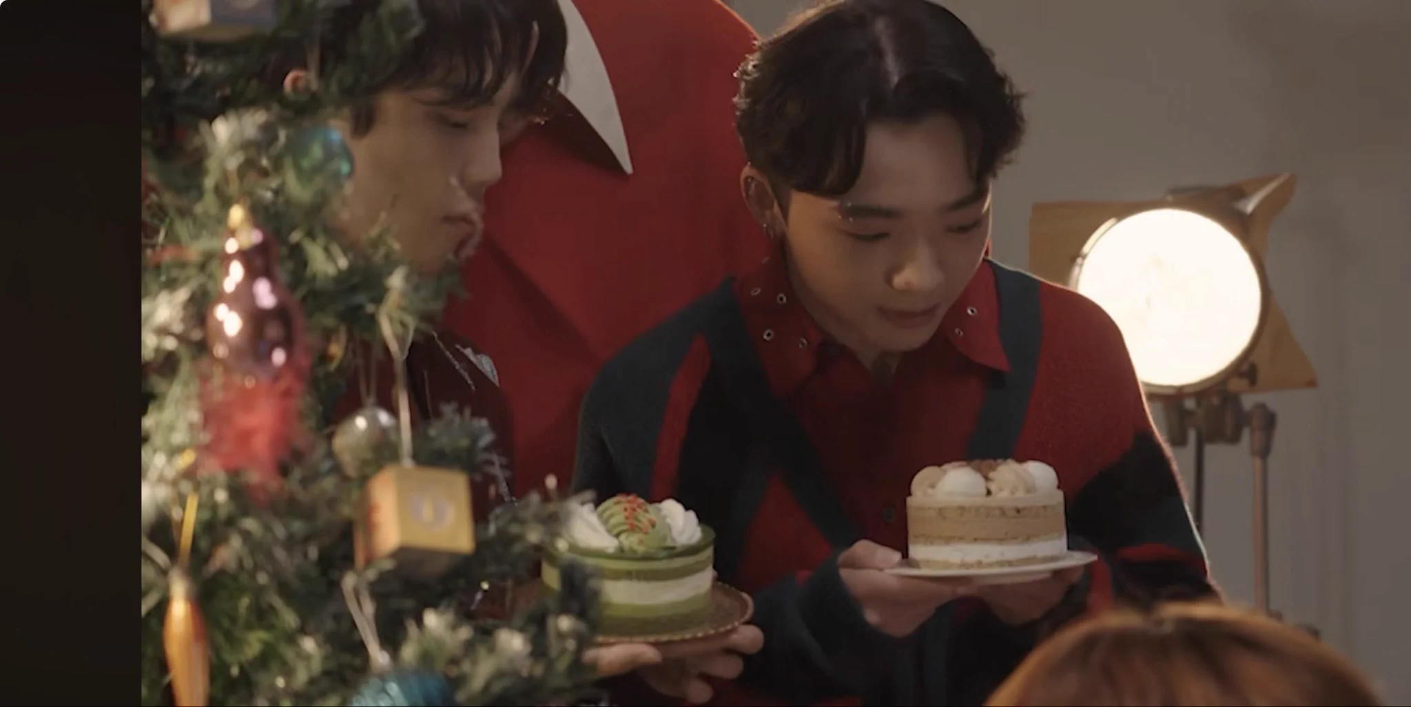 クリスマスホールケーキふたりはともだち 🐥homi🌈 on X: 