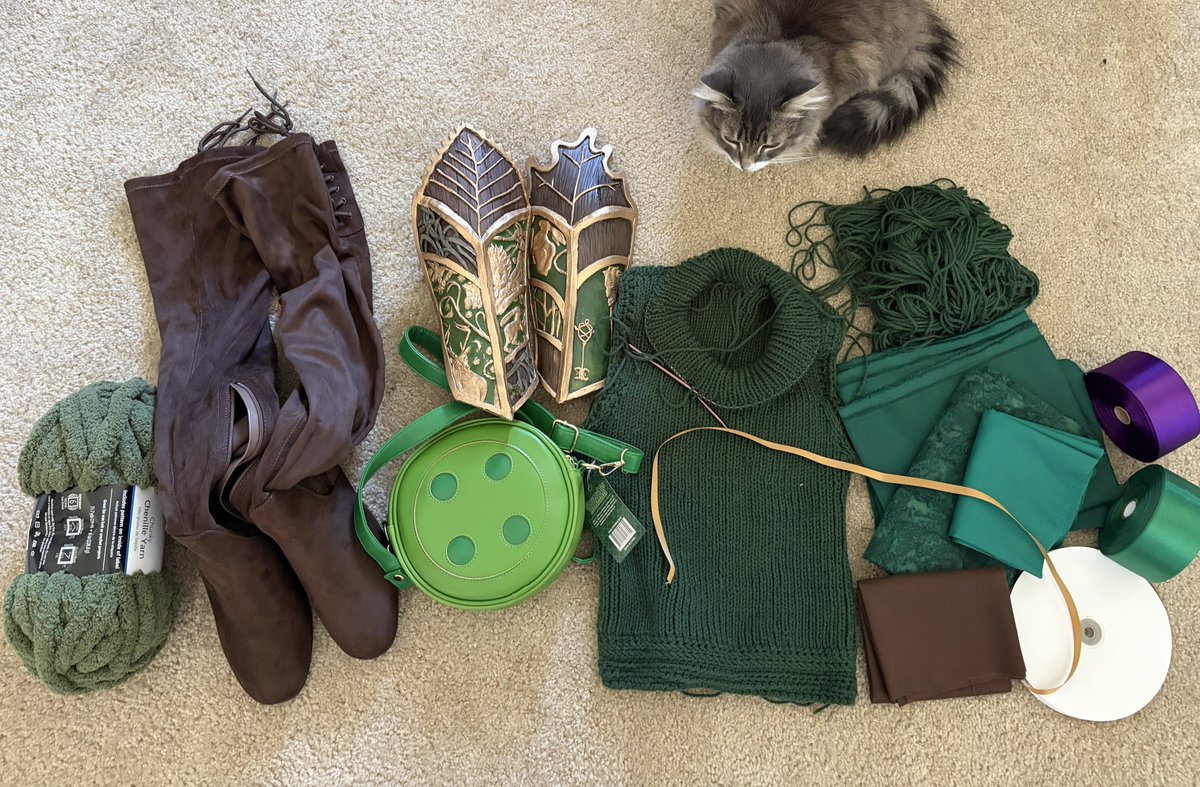 CoffeeeCatss's tweet photo. // Thimble WIP update
Slowly but surely getting there (just need to make her shorts and leaf and leg warmer and finish the right bracer) #criticalrolecosplay https://t.co/QaunmgfIn5