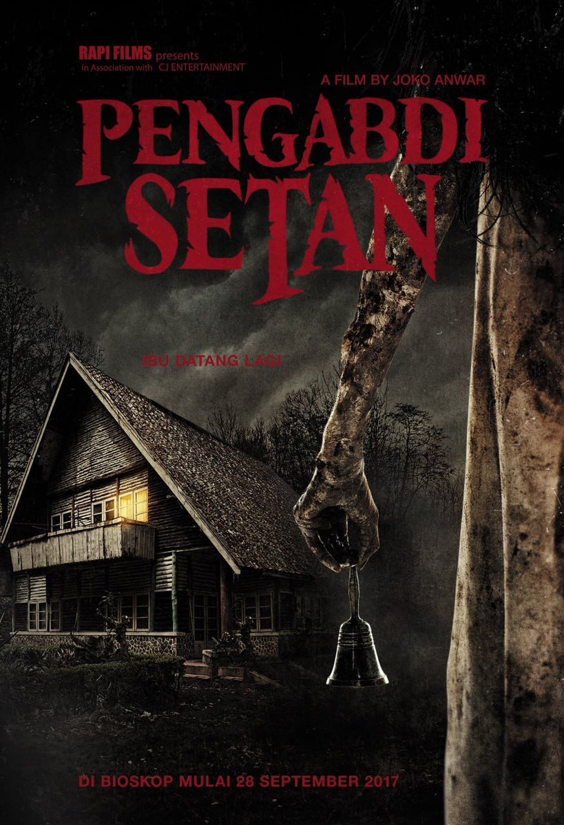 meteorflix's tweet photo. * METEORFLIX *
Film Pengabdi Setan (2017) menceritakan tentang sebuah keluarga yang mendapat teror mistis bertubi-tubi setelah kematian ibu mereka yang semasa hidupnya terlibat dalam sekte perjanjian dengan setan. https://t.co/YQkZVlMAWR