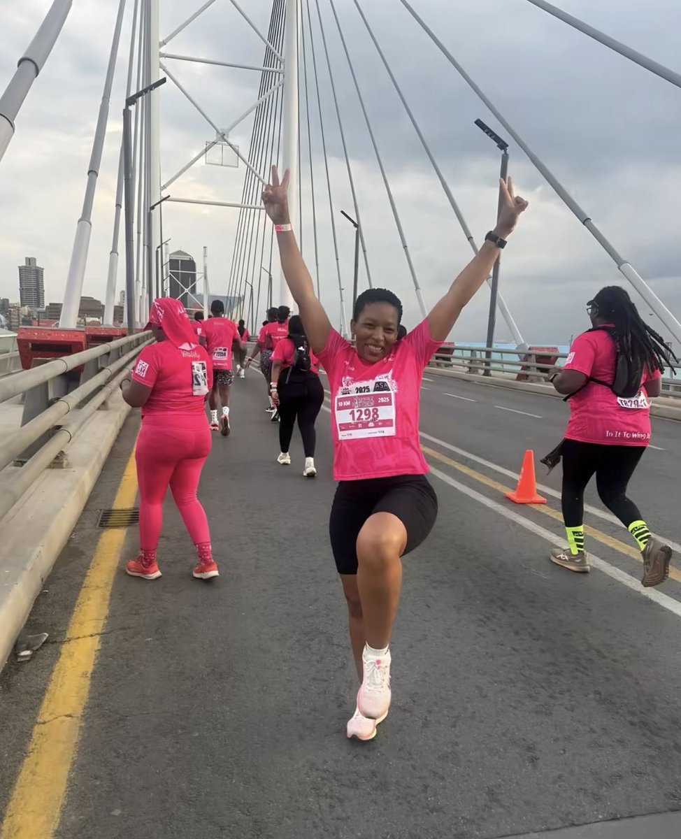 CrimeWatch_RSA's tweet photo. #RIPElizabethMoselakgomo | We extend our deepest sympathies to the family and loved ones of Elizabeth “Tsontso” Moselakgomo during this extremely painful time.

The loss of a loved one under these circumstances is devastating. The family must be assured that the police will do everything possible to establish exactly what happened to her and to other women whose deaths are under investigation, and to ensure that those responsible are held accountable.