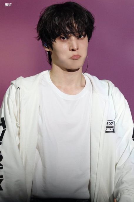 kyhxkwp's tweet photo. i love him i love him i love him ㅠㅠ https://t.co/SGMG8nwoFI