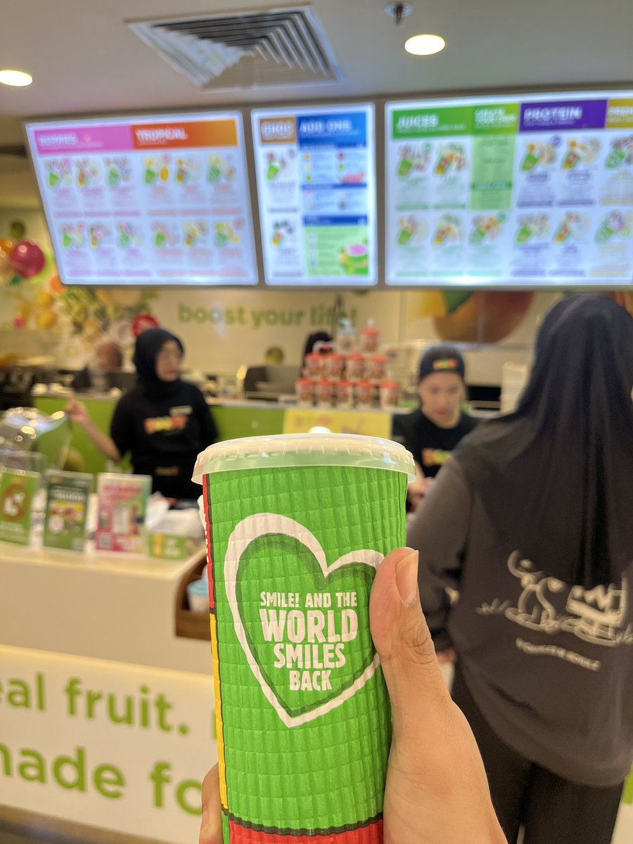 bacodgan's tweet photo. Self Reward Untuk Diri sendiri Abis Beli Lngsung cabut pulang https://t.co/C7tDN9lTW0