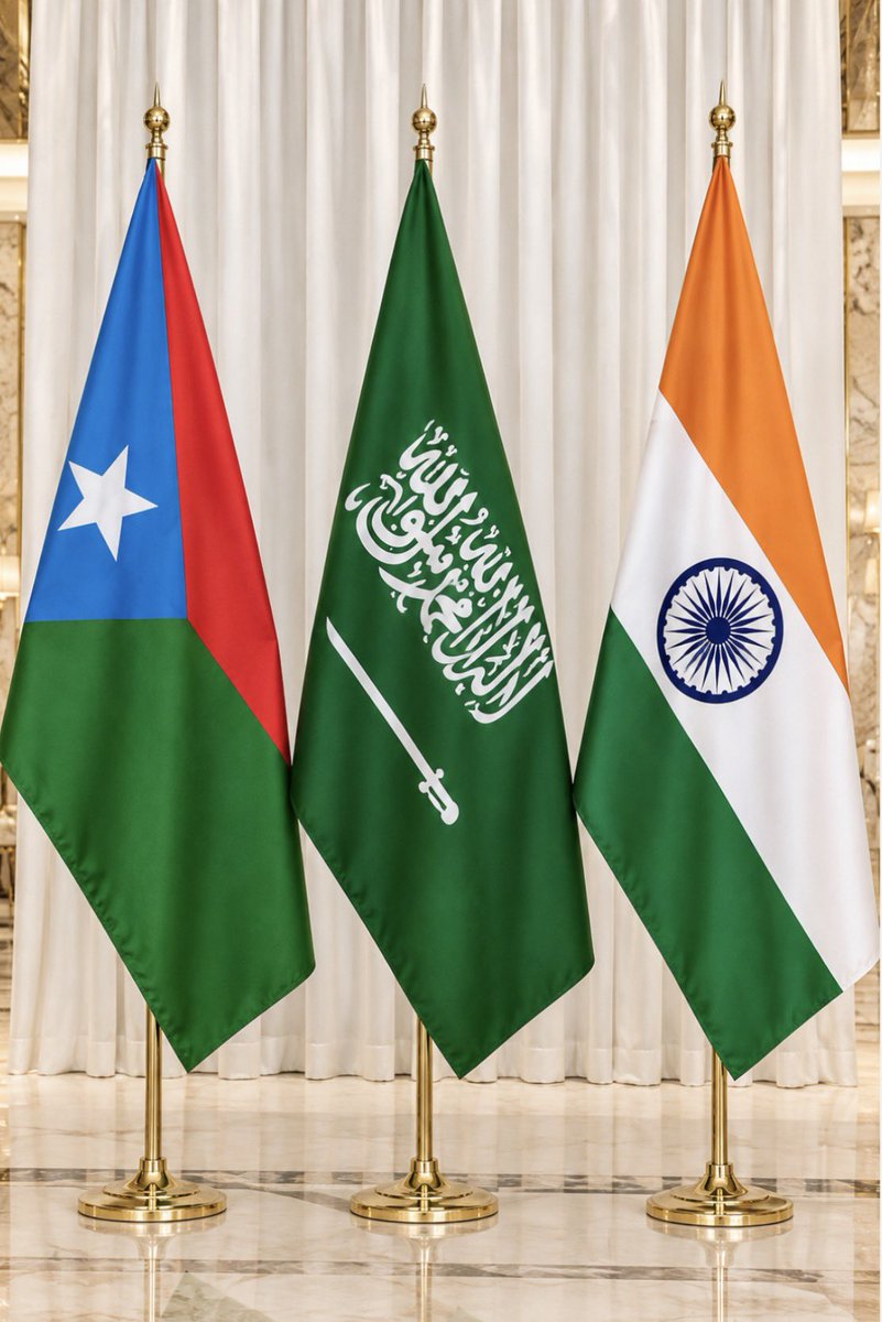 myr_yar38228's tweet photo. At the 2026 BRICS summit in New Delhi led by India, discussions were held regarding support an independent Balochistan through peaceful means
This is not the first time flag of Balochistan has appeared alongside the flag of India or Saudi and balochistan in photos and videos https://t.co/4Zalf59Pi2