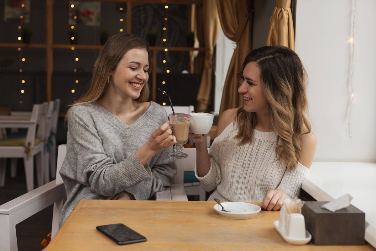 MarceneAvena's tweet photo. Hey friends! Today I had such a warm chat with a new neighbor over coffee on the porch—small talks really turn strangers into people you’re glad to wave at each day. https://t.co/4AlYKWfyOC