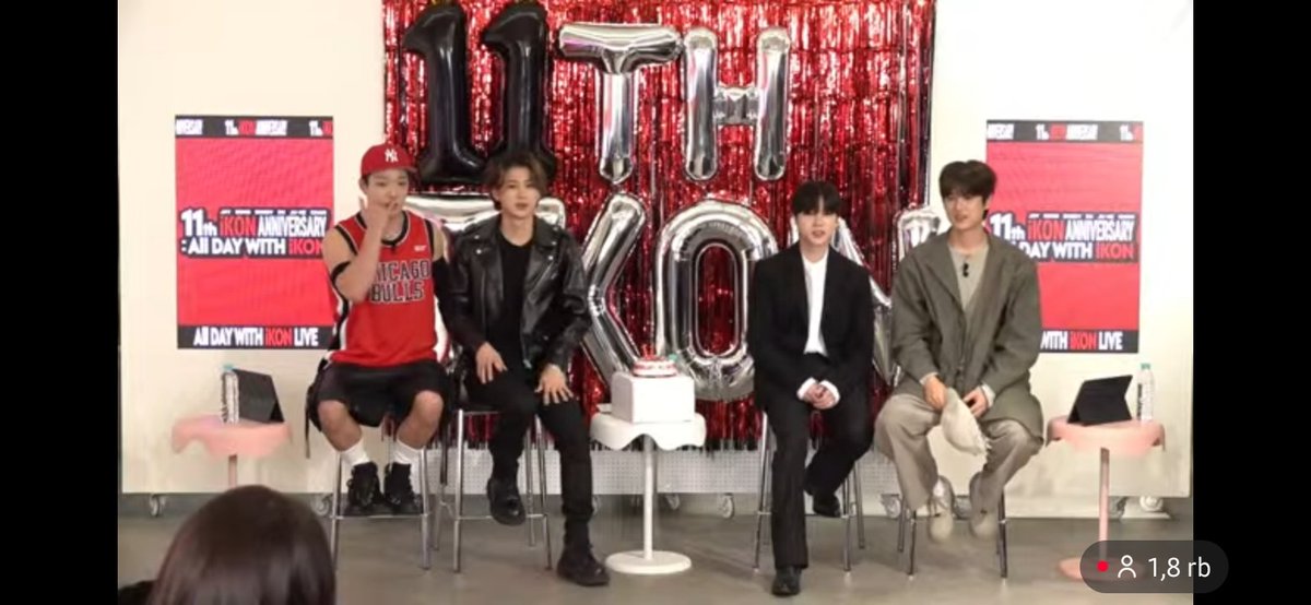 sonagi126's tweet photo. #iKON_11th_Anniversary 
#11YearsWithiKON #iKON_11th_LIVE 
사랑해 오오 아이콘 🥰 https://t.co/Esbib8E5zC