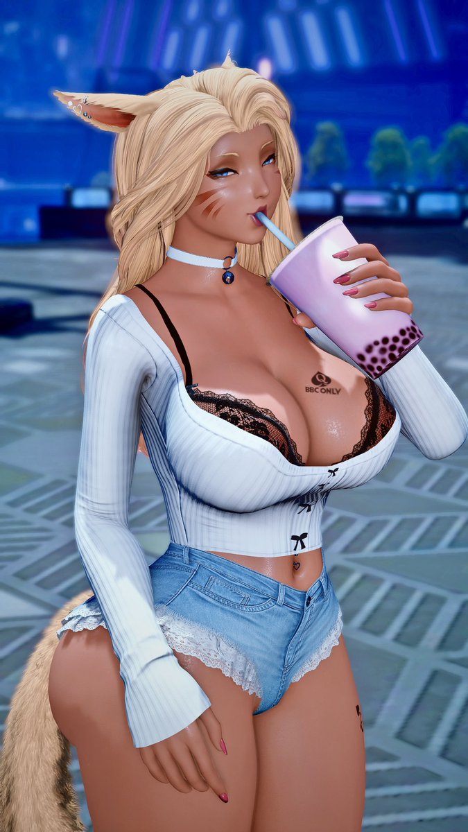 Kymestra1's tweet photo. Enjoying a tasty drink. 😋 https://t.co/m0Gpc84NpX