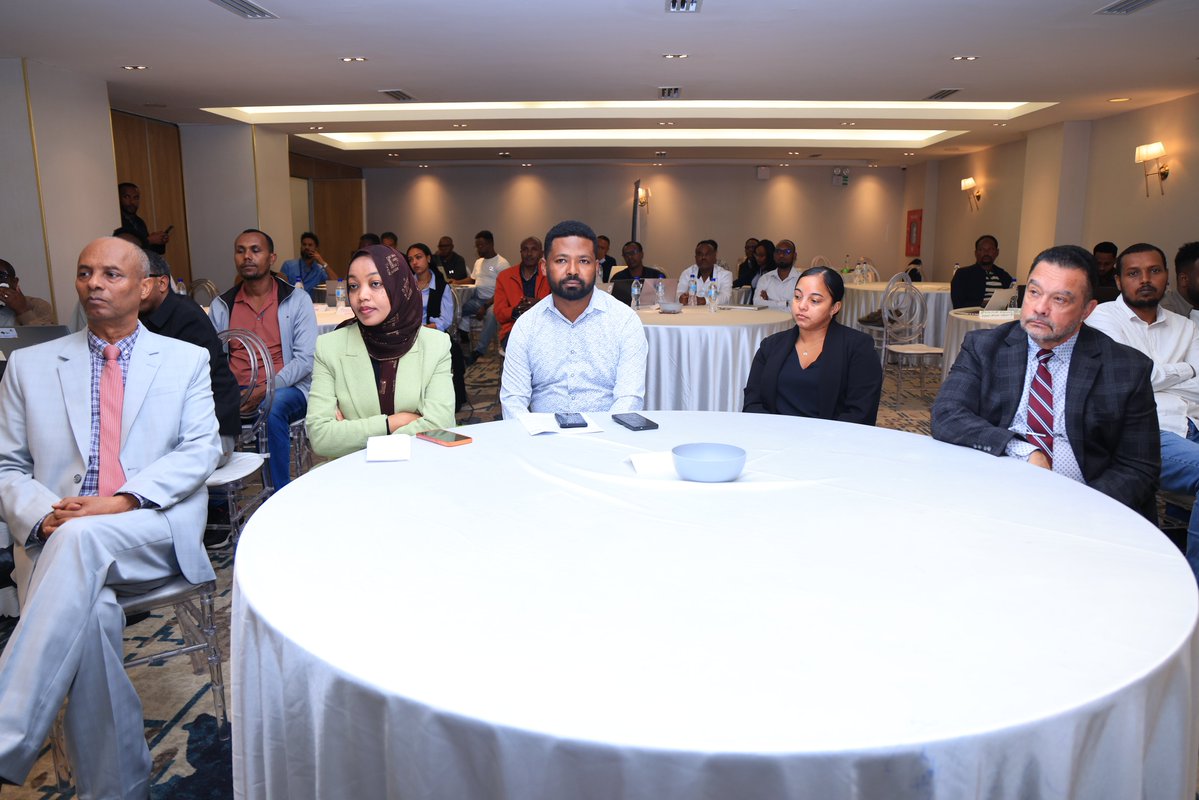 EPHIEthiopia's tweet photo. ኢንስቲትዩቱ የሕብረተሰብ ጤና አደጋዎች ወቅት አቅርቦቶችን በወቅቱና በተቀናጀ መልኩ ለማድረስ National PHE MCM Plan እያዘጋጀ ነው።
https://t.co/GDRmuS6j1Jየሕብረተሰብ-ጤና-አደጋዎች-ቁጥጥር-ግብዓ/
https://t.co/GrXWBwE6N2 https://t.co/oyJPKD9WCD