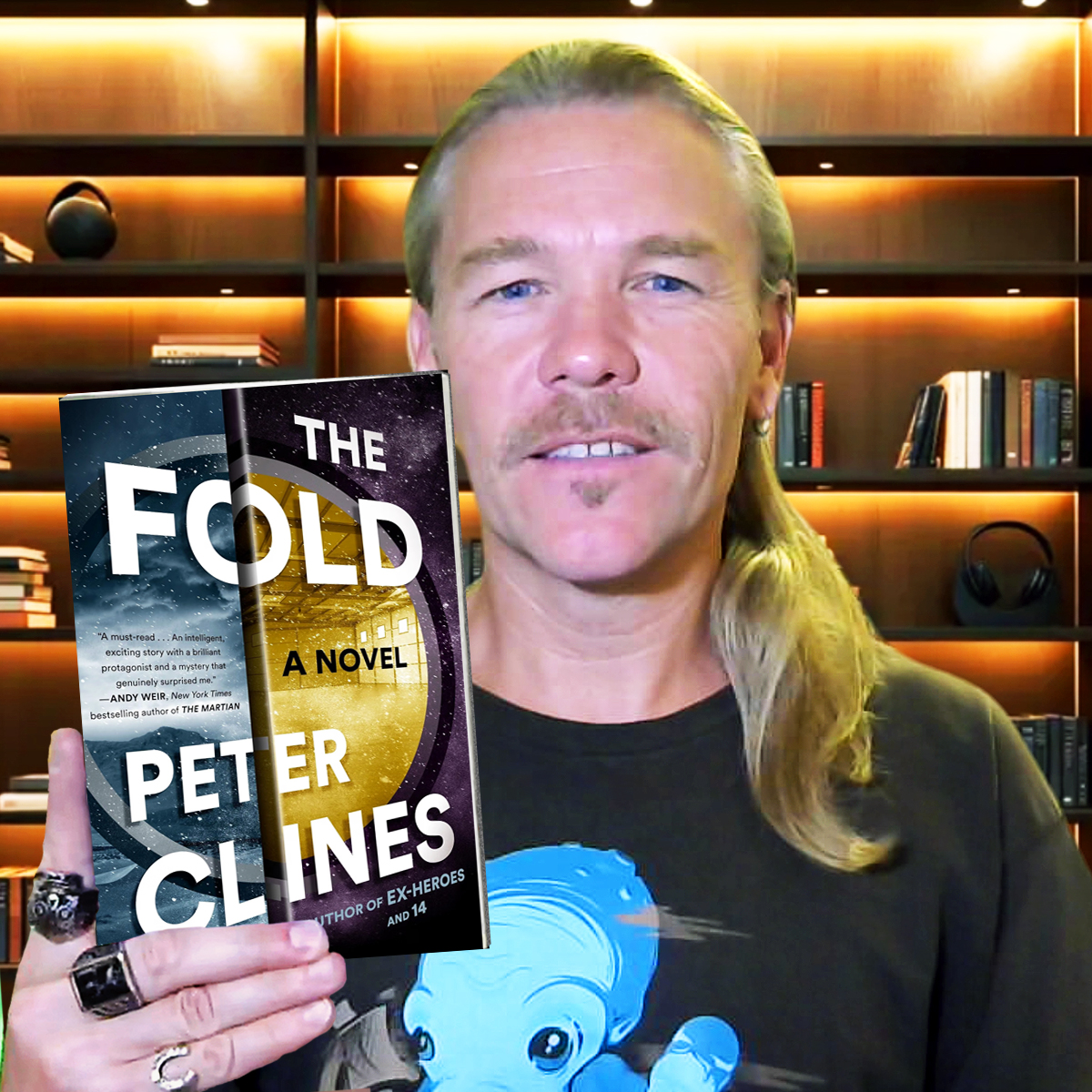 ericjguignard's tweet photo. THE FOLD by Peter Clines = Top rec for this!
More here: https://t.co/wtR5FeyrNT https://t.co/6np9OUudpB