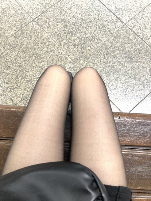 beyvei's tweet photo. 이제 검스의 계절이다 https://t.co/I83ePWxLRH