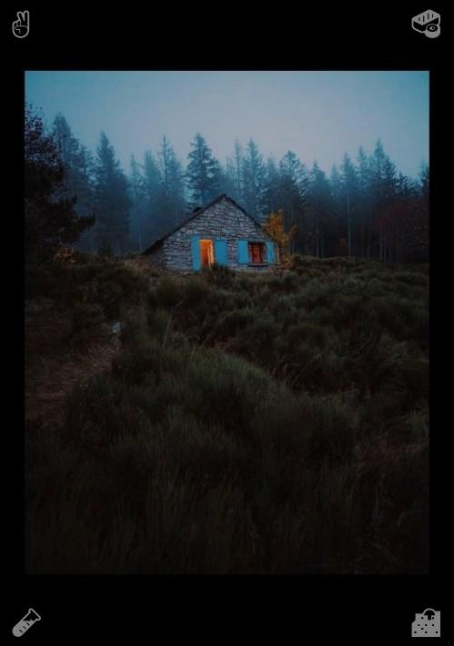 iamsiruk's tweet photo. 📺Always stay kind and innocent at heart. Supper is served, and I sit at the dining table, enjoying the cozy broth. It tastes wonderful and brings me a pleasant feeling within. Once the meal is over, I tidy up the kitchen, then make my way to the living room to continue reading. https://t.co/c7HMfbC3qw