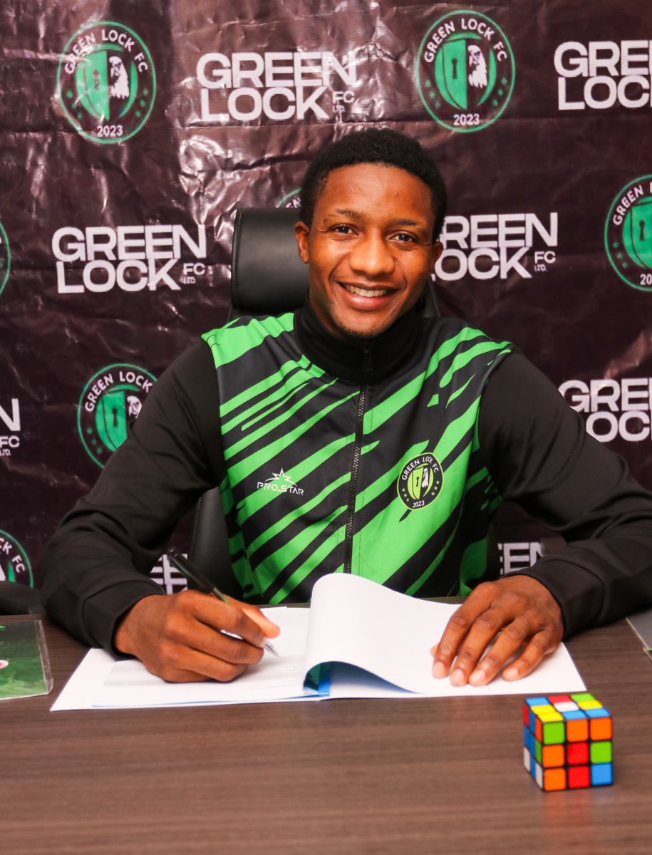 GreenLockFC's tweet photo. OFFICIAL: Welcome to Green Lock FC, Joseph
#GreenLockFC https://t.co/cxZlebtDvo