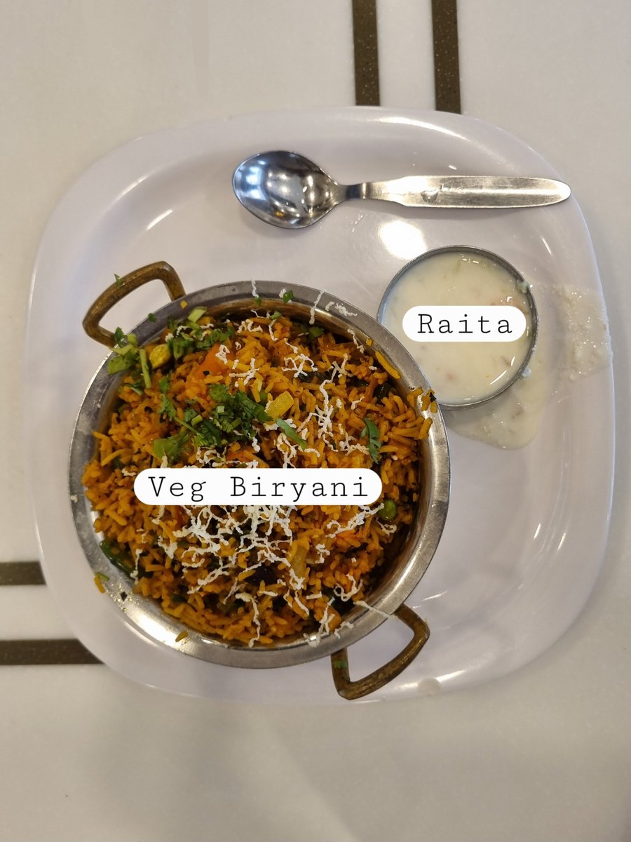 mayank_b_'s tweet photo. Round 2 of veg biryani hunting 🍛🔥
Two places, two platings, one verdict — THIS is biryani, not pulao dressed up in a fancy bowl.
Layers, masala, that raita on the side doing its job 🙌

Who said pulao and biryani are the same thing? 
Clearly they haven't had either. 😤 https://t.co/TuA7wCGCPq