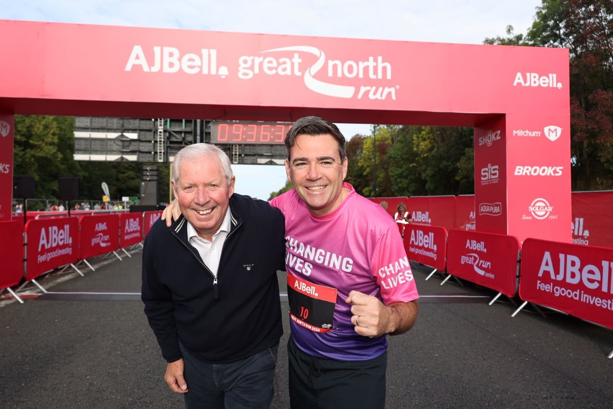 UKRunChat's tweet photo. History was made on Sunday as the 45th staging of the Great North Run saw Prime Minister Andy Burnham line up with 63,000 runners take part in the biggest ever event in the race’s history.

Becoming the first serving Prime Minster to compete whilst in office, the 2026 Great North Run was Mr Burnham’s fourth time taking on the iconic 13.1 mile course from city to sea, having previously run in 2021, 2023 and 2024. Running in a personal capacity for charity Changing Lives to raise awareness of homelessness, he completed the event in 1:57:35 having signed up to run at the start of this year whilst still in office as Mayor of Greater Manchester.

Supported by over 200,000 people lining the Newcastle to South Shields route, and watched by millions on the BBC, the elite athletes delighted crowds before the mass waves of every day and charity runners took to the streets.

American Zouhair Talbi won the Men’s elite race on his first visit to the Great North Run. In a close run battle down the final straight he pipped last year’s winner Alex Mutiso from Kenya to take the tape in a time of 00:59:47. Mutiso finished a short distance behind in 01:00:01 with Yohei Ikeda of Japan in third in 01:00:40.

In the women’s race it was a Kenyan one two with Brigid Kosgei taking the crown for the second time in 01:06:15. Last year’s champion Sheila Chepkirui came second in 01:08:19
with Melknat Wudu (Ethiopia) in third in 01:09:37.

It was double British success in the elite wheelchair athlete races with David Weir taking a record 10th win in the men’s elite wheelchair athlete race (00:43:06), and Mel Woods taking first place in the women’s event in 00:50:19.

Newcastle United Captain and England player Dan Burn was on official starter duties all morning, dishing out high fives until the very last runner passed under the famous starting gantry. The class of 2026 were joined by a host of celebrities including Chris Kamara and Ben Shepherd running for Prostate Cancer UK, Joe Wicks, Sophie Rayworth, Helen Skelton, Jake Quickenden, and England legendary footballer Peter Reid.

Were you there? Let us know how you got on? #ukrunchat