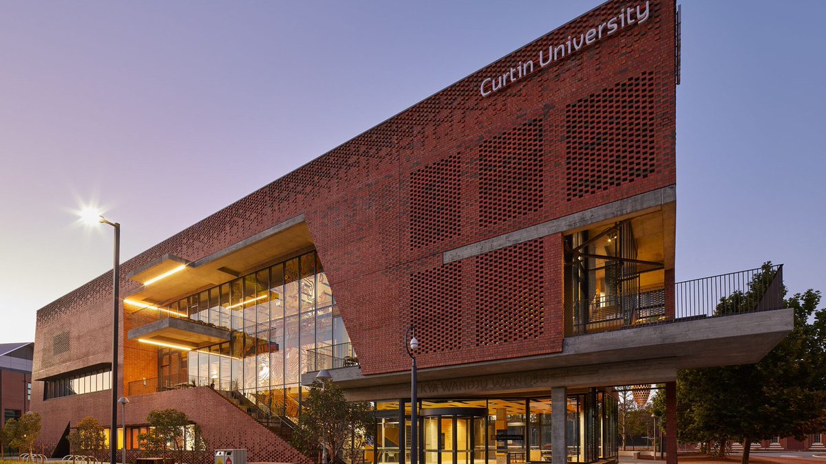 Instruxuz's tweet photo. Curtin University sits at #189 in QS World Rankings 2027. That number hides the real story🧵
(1/4) https://t.co/NWYaLXCFcN