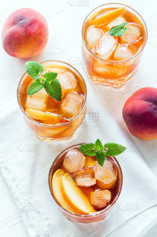 DelmarKounev's tweet photo. [5-minute iced peach green tea : steep green tea bag, muddle fresh peach slices, add ice + a splash of honey, perfect summer sipper!]， https://t.co/ED72C9DNcn