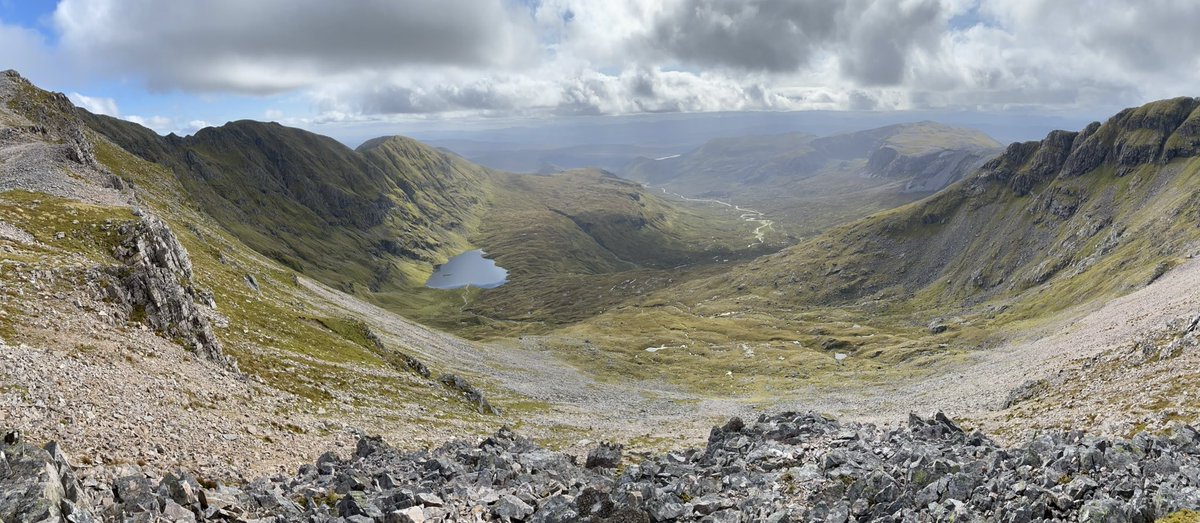 StrachanHazel's tweet photo. Sunday on Conival and Ben More Assynt. Mist cleared to reveal an amazing landscape of rock leading to the sea in the west. This is a special place!
#Assynt #Scotland #NWHighlands https://t.co/QsgveVPfzg