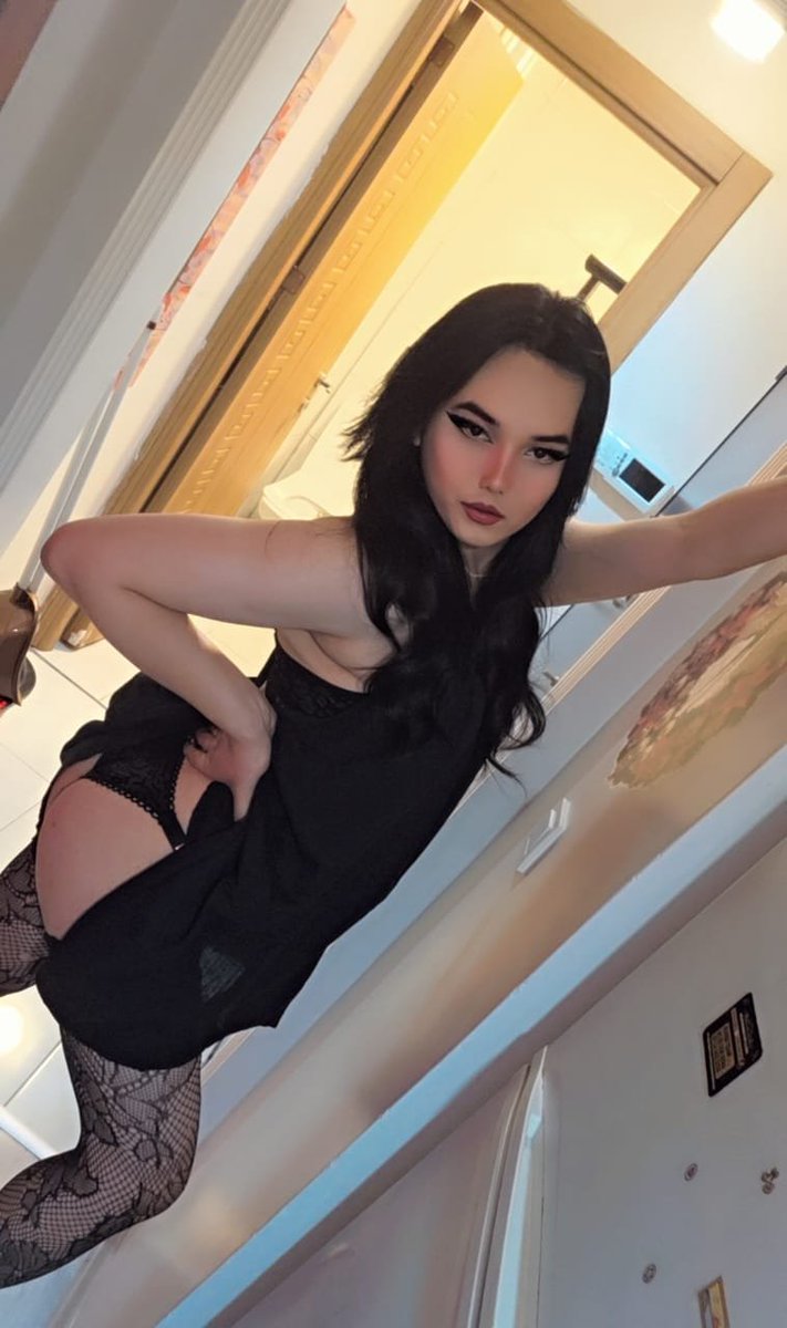 aselwmmx's tweet photo. Asel Şişli 

#sislitrAvesti #taksimtrAvesti https://t.co/CpP8DeDJ2w
