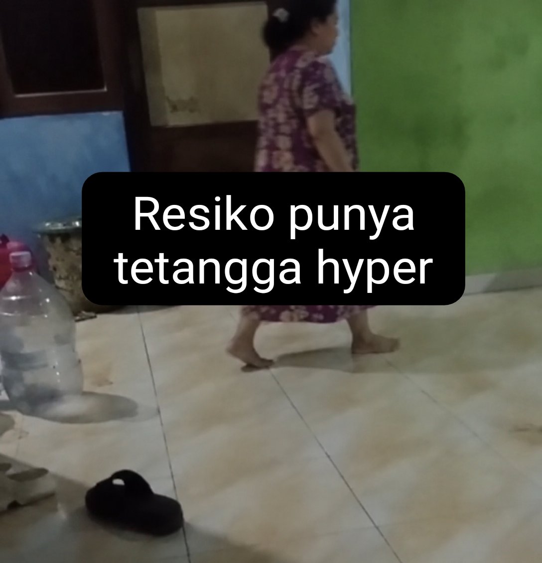 AstiZzzty's tweet photo. Sesama twetangga harus saling bantu
https://t.co/JnnLQXdyIY https://t.co/y7MwoQBi4C