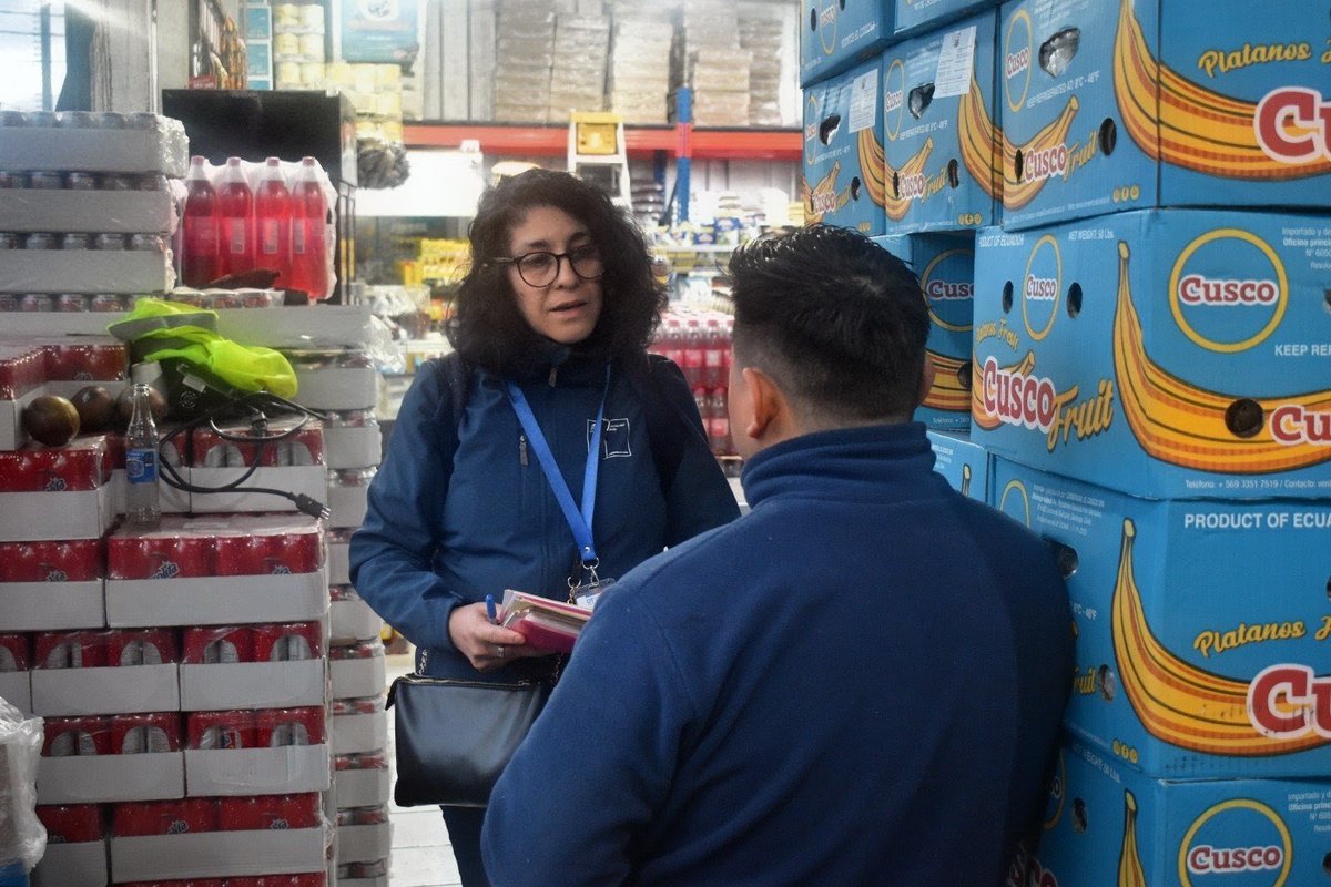 drtmetrooriente's tweet photo. @DPR_RM @lo_valledor También fueron detectados incumplimientos en materia de seguridad y salud en el trabajo, como la falta de extintores de incendio y deficiencias en el acceso a servicios higiénicos. El operativo fue realizado conjuntamente con la PDI, Carabineros de Chile, SAC, SII y Migraciones. https://t.co/q9GEp0p2GN