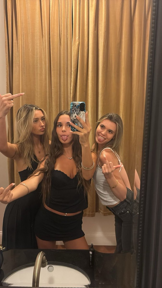 kaiawantsmoney's tweet photo. Who wants to be humiliated?? Approach to be in Gc be ready to spend @lilahtakesmoney @BellaControlsU https://t.co/EL3tQi0aTP