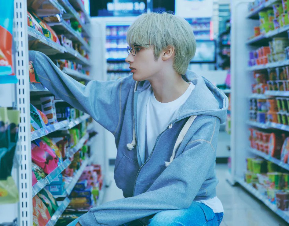 TXTChartData's tweet photo. @TXT_members https://t.co/mfB8K0iaLO