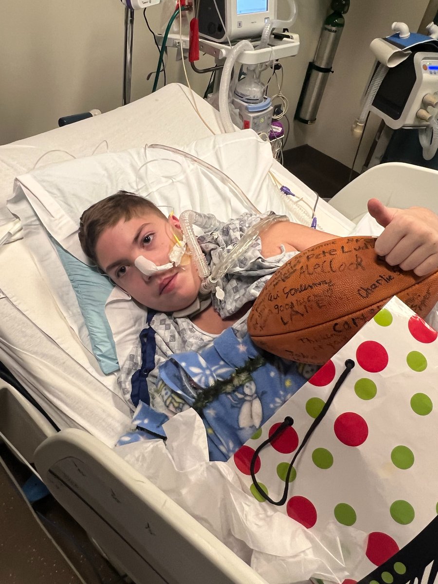 UIchildrens's tweet photo. Meet our Week 3 Kid Captain Beau Harvey – a 15-year-old from Cascade, Iowa. 💛🏈 Get to know Beau and read more about his journey: https://t.co/gKPZbHAJjH https://t.co/jx5drIM3CK