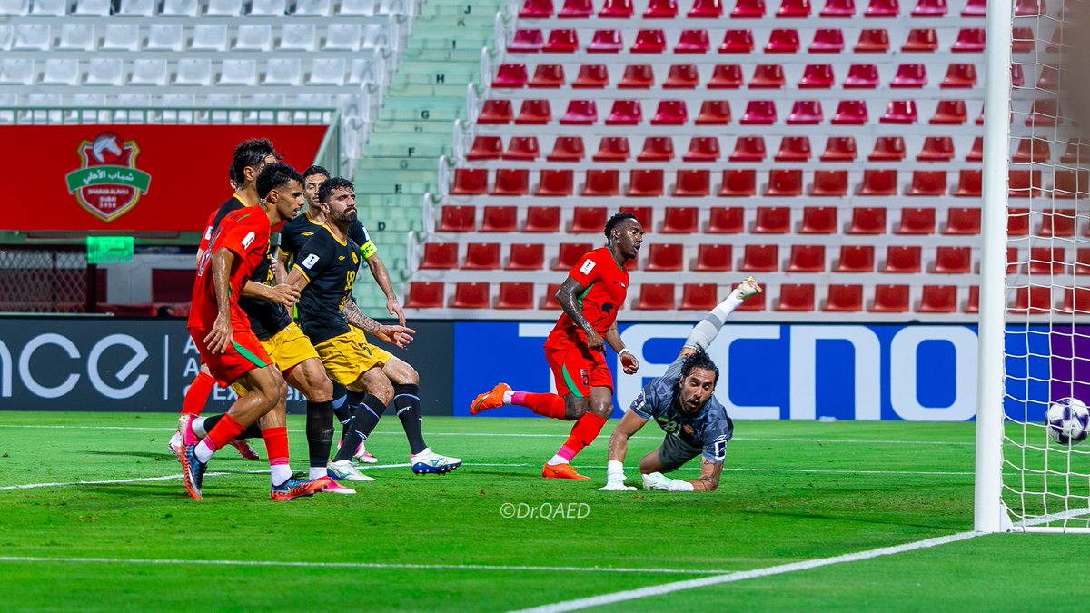 Dr_QAED's tweet photo. الهدف الاول ل شباب الاهلي عن طريق الجوهرة يوري ♥️📸 https://t.co/t5QVlaFP2c