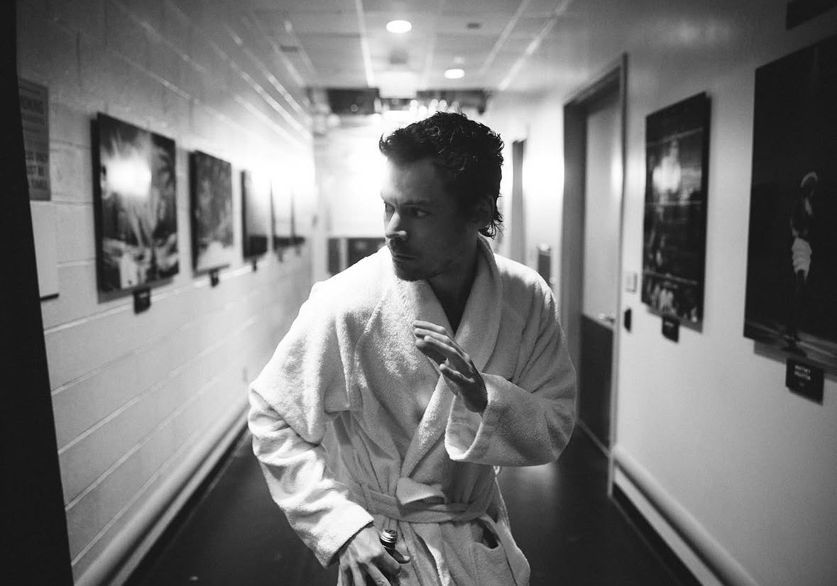 _sweet_cherri's tweet photo. Harry N5-8 of MSG #HarryStyles https://t.co/Hg7zqvrfmu