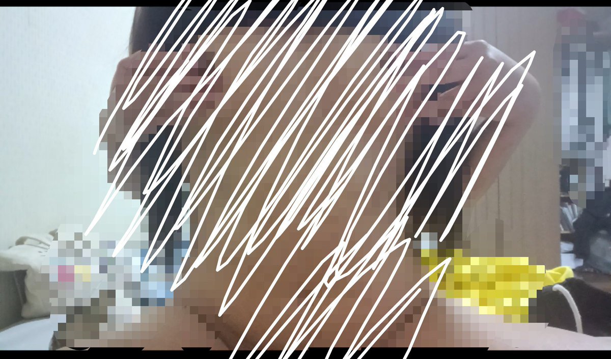 ninnin___00's tweet photo. 仲良くなって信頼しててその上反応いい人にはたまにおなにーしてる動画とかあげちゃうよ> < https://t.co/mlJtwJX3UX