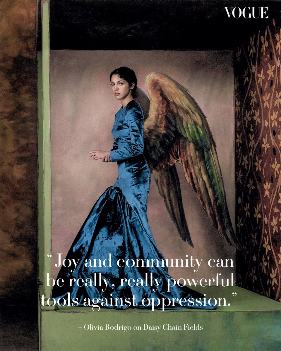 LiviesHQ's tweet photo. putting the art in heart 💘 @oliviarodrigo in conversation with @vogueph https://t.co/HsysBIc3Wy