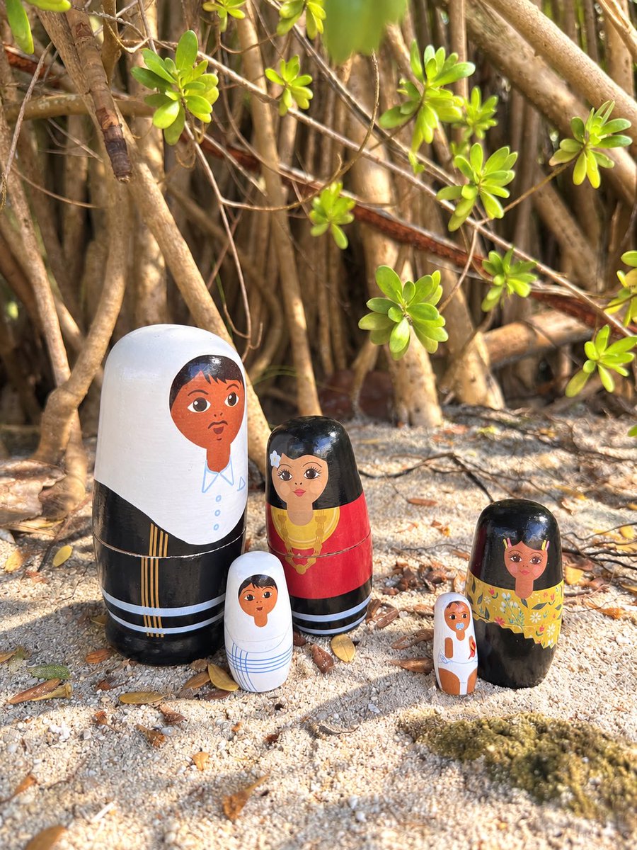 bead_mv's tweet photo. Introducing “Aaila” - the first Maldivian-themed nesting dolls!
Inspired by Maldivian culture, beautifully brought to life through another wonderful collaboration with @creativejous.
Handcrafted with love, creativity, and a touch of nostalgia!
#Aaila #Maldives #nestingdolls https://t.co/js8TdlrcEB