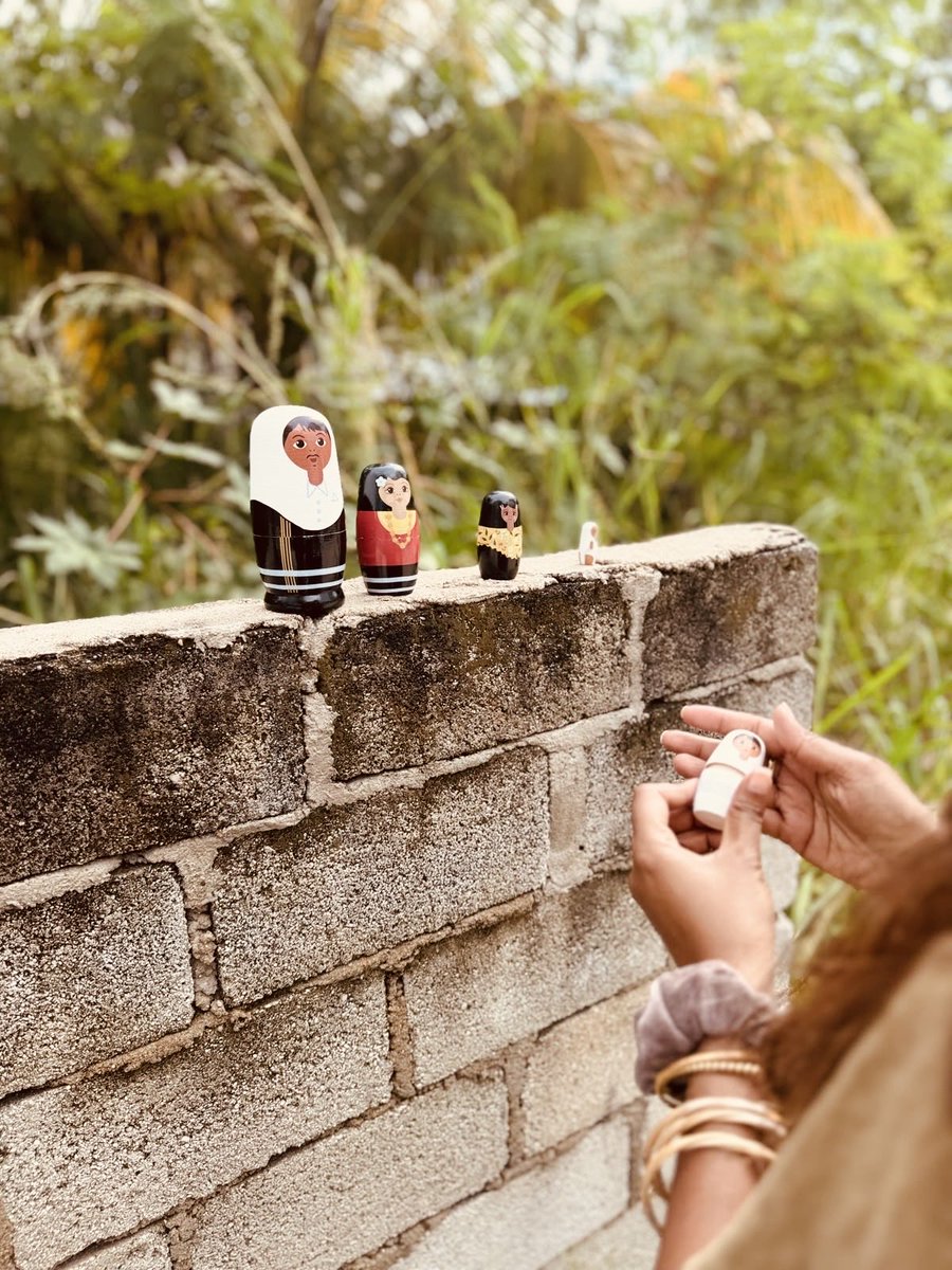 bead_mv's tweet photo. Introducing “Aaila” - the first Maldivian-themed nesting dolls!
Inspired by Maldivian culture, beautifully brought to life through another wonderful collaboration with @creativejous.
Handcrafted with love, creativity, and a touch of nostalgia!
#Aaila #Maldives #nestingdolls https://t.co/js8TdlrcEB