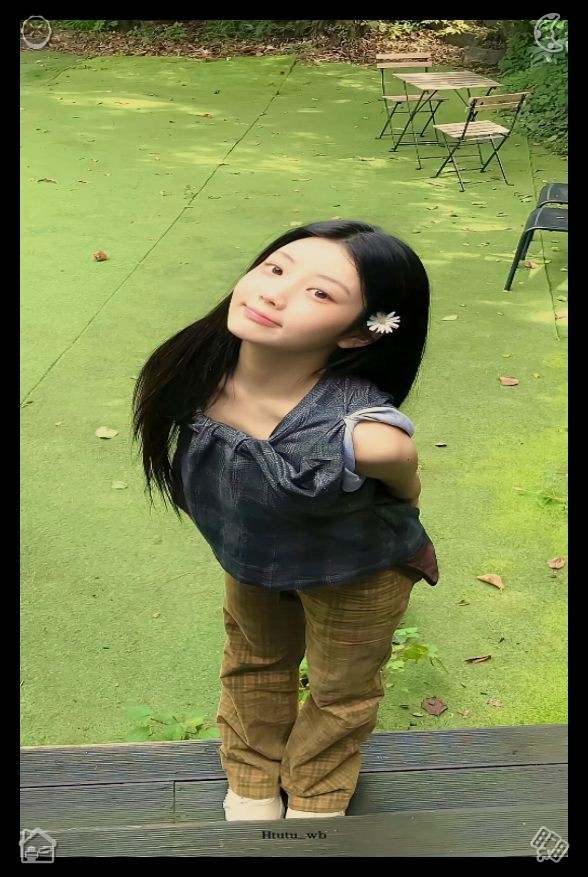 erickor83151154's tweet photo. 📤Feathered creatures perched on the limbDenim pants"Searching for anything?" Clara echoed, bewildered. "What exactly are you after? This place is a museum. We've got plenty of items—paintings, historical objects, antique volumes. Still, you can't simply force your way in." https://t.co/d9Hvc6VXWs