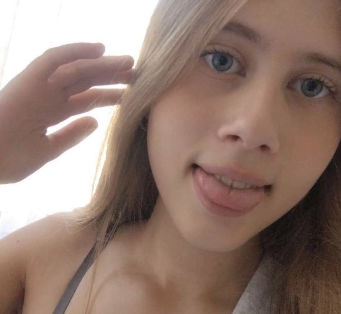 Exposeslutsss's tweet photo. Slut Marie Selliah exposed

#slut #whore #expose #cuck #tits #ass #pussy #exposure #expose #exposed #snapchat #irl #submission #bop #gooner #goonette #snowbunny #wankchat #goon #goonfuel #chudai #sub #whitegirl #nsfw #webslut #nudes #anal https://t.co/vOYxNR6UmQ