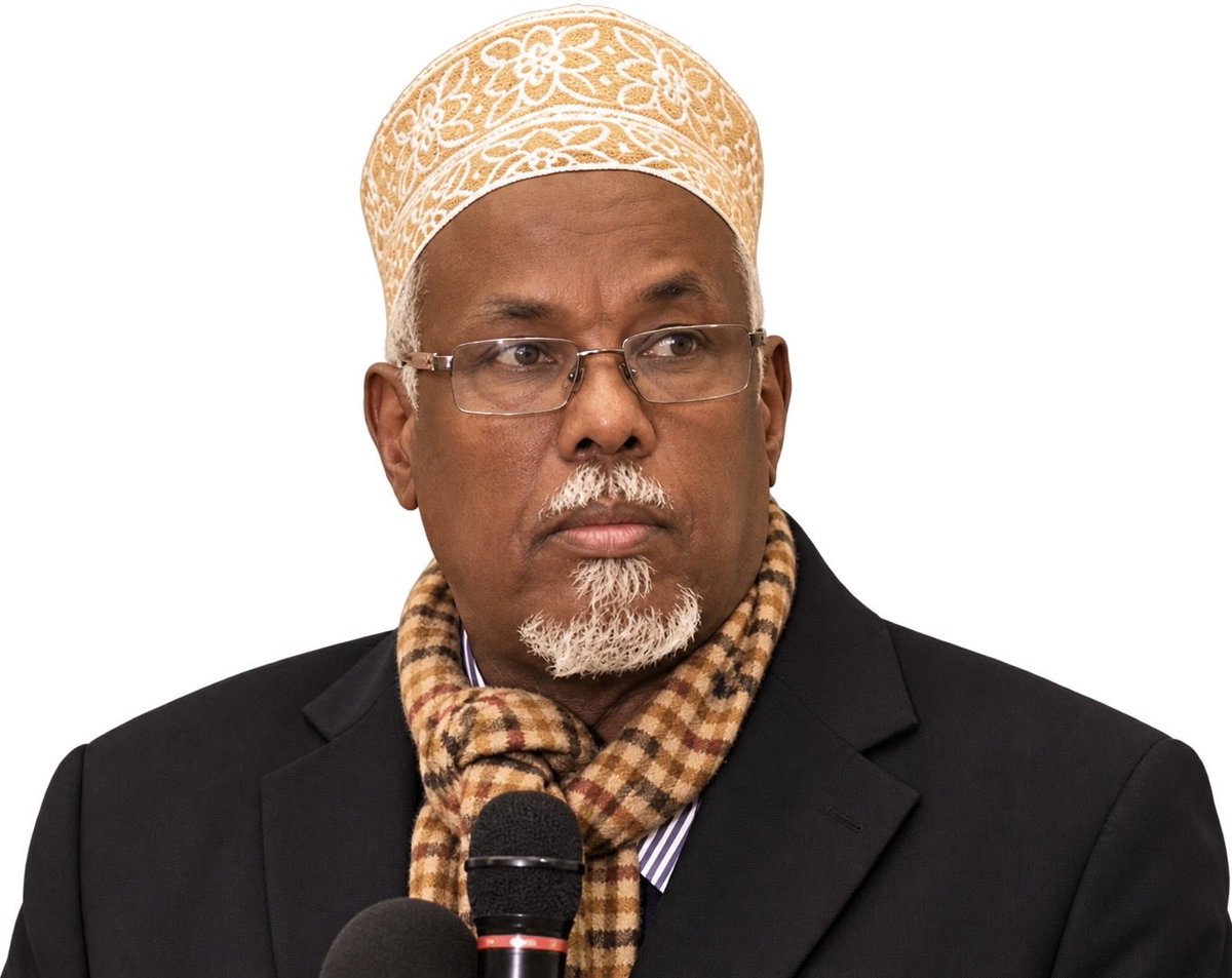 AbdiAbdinur's tweet photo. Sababta aan u iri Wasiirkii hore ee Waxbarashada (1976-1982), Aden Maxamed Cali, waa Aabihii Waxbarashada Soomaaliyeed, jaantuska hoose eeg. 

Waa wasiirka keliya ee tan iyo 1949kii xilligii uu wasiirka ahaa ku daray 1,102 Dugsi Hoose muddo ku siman 5 sano (1976-1980). 

Source: Ministry of Education, Statistics of Education, as cited in World Bank. (1983). Somalia: Policy Measures for Rehabilitation and Growth. Report No. 4071a-SO. Washington, DC: World Bank, p. 139. Table 10.2.