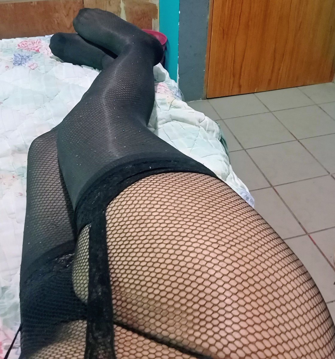 Ruby_pastvclose's tweet photo. Buen inicio de semana 🖤🔥 https://t.co/mAxxXuc6M1