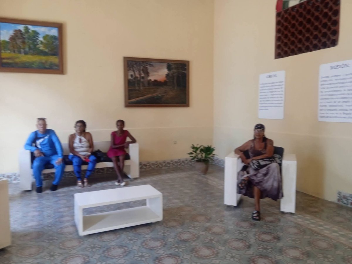 AtenasBella's tweet photo. Matutino los lunes, a las 8:30 am-, en la Dirección Municipal Cultura Matanzas, con los trabajadores del centro y de Casa de Cultura, 
La actualización del acontecer nacional es esencial para una mejor proyección profesional

#direccionmunicipalculturamatanzas
#CubaEsCultura https://t.co/ci6Gfc31zc