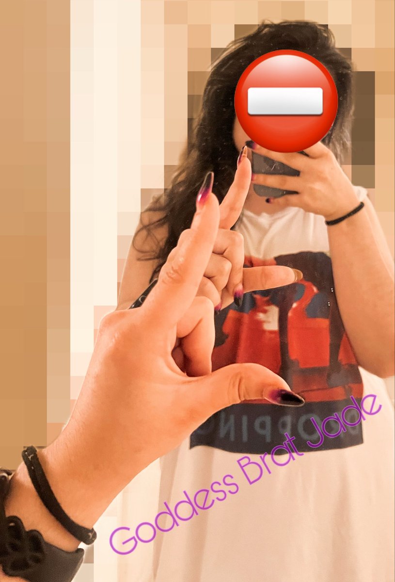 JadeGoddessBrat's tweet photo. Dónde están mis losers consentidores? 😏

Llevo unos días con el cuerpo raro y me encuentro regular…. Dadme amor 💜👇🏼

🔥 #findom #finsub #sumisofinanciero femdom beta goddess worship spoilme findumb finfet footfetish 🔥 https://t.co/Q1bzBC0E5l