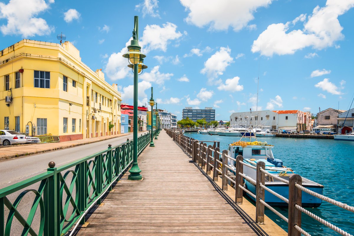 UNOHRLLS's tweet photo. The #ABAS provides a roadmap for the next decade of action to build resilient, prosperous & sustainable #SIDS.
This vision requires strong partnerships, private sector engagement and increased investment. That is why the 2026 @SIDSGBN and Island Investment Forum, held in the Maldives last month, from 23-25 August, brought together governments, businesses, investors, entrepreneurs, development partners and civil society to help move from commitments to implementation.
🎥 Missed the action? Watch the highlights here: https://t.co/qoGcH0hWdB