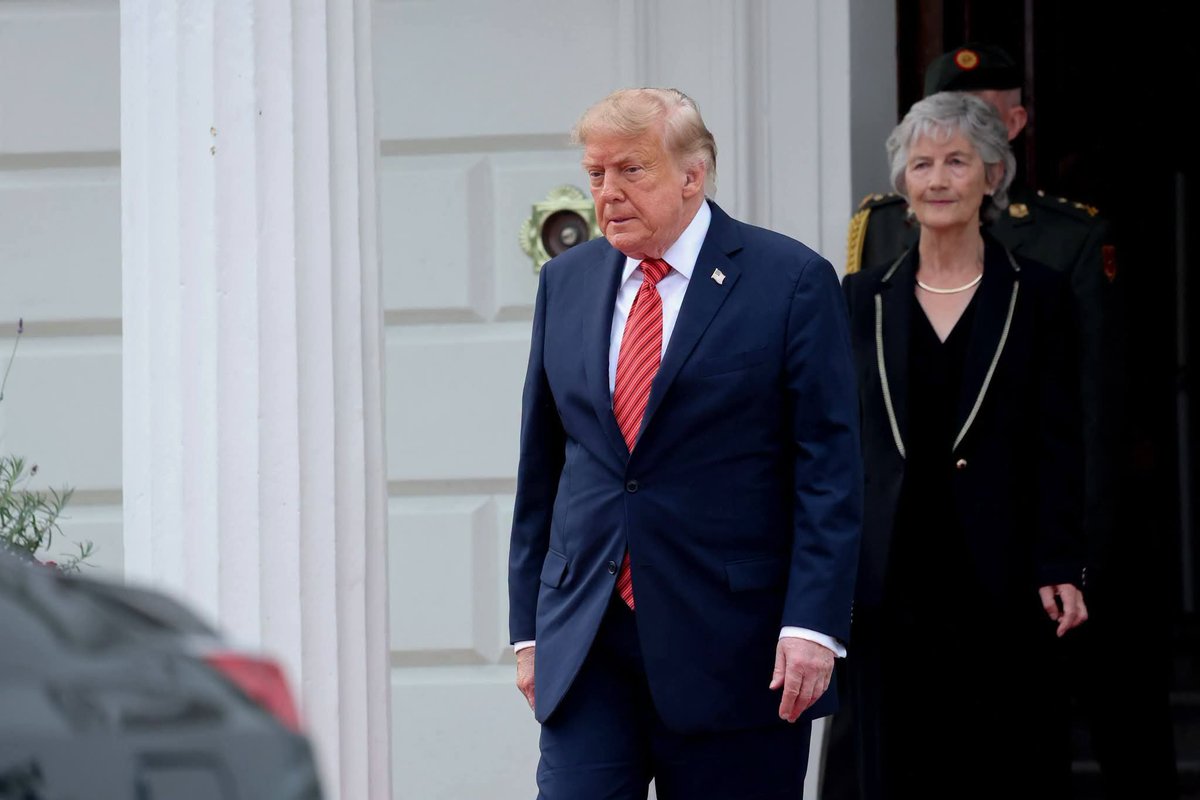 ciarantierney's tweet photo. Two women were arrested for shouting "anti-war" slogans at #Doonbeg golf course.
Meanwhile, the man responsible for the murders of 168 children at the Minab Elementary School flies in like a VIP, gets to meet our president, and faces no consequences for his war crimes. https://t.co/1GMCWOOBGt